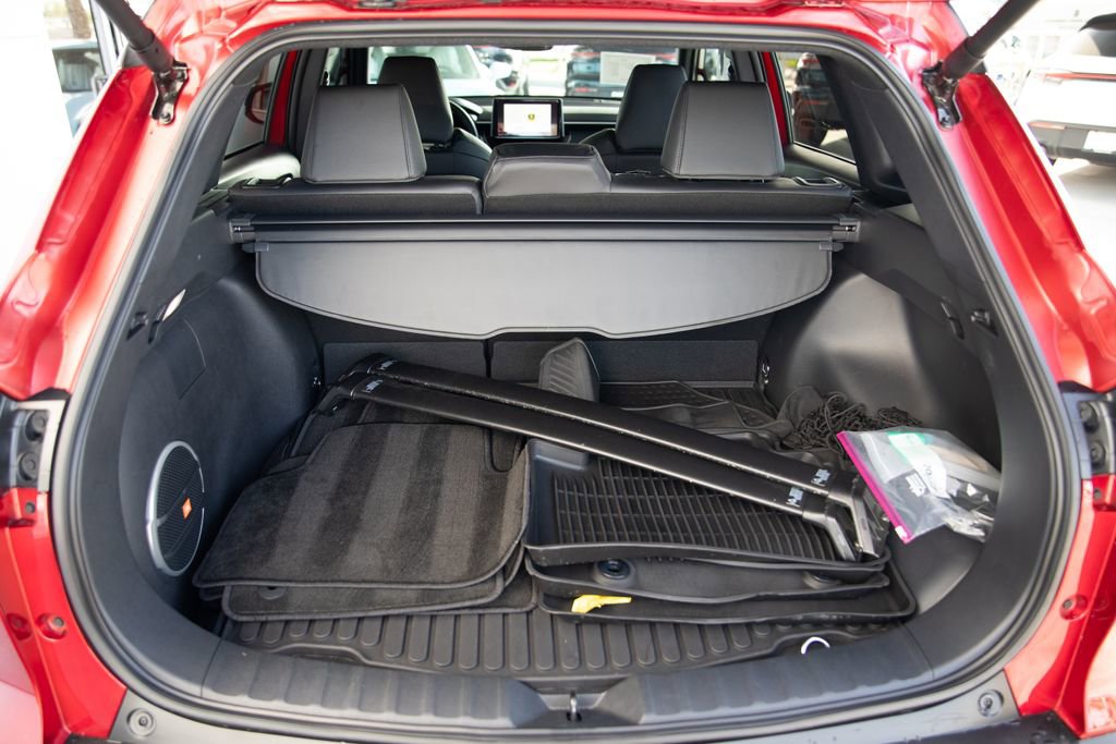 Used 2025 Toyota Corolla Cross AWD Hybrid w/ Convenience Package image 17