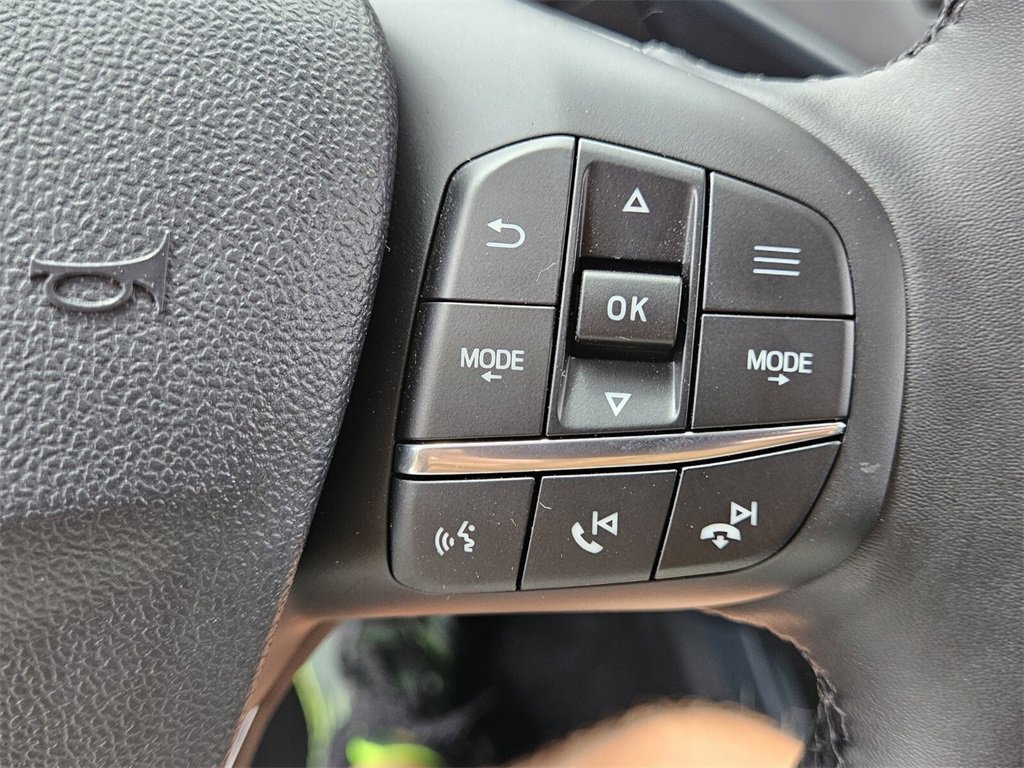 New 2025 Ford Maverick XLT w/ XLT Luxury Package image 22