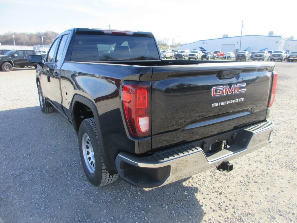 New 2026 GMC Sierra 1500 Pro image 7