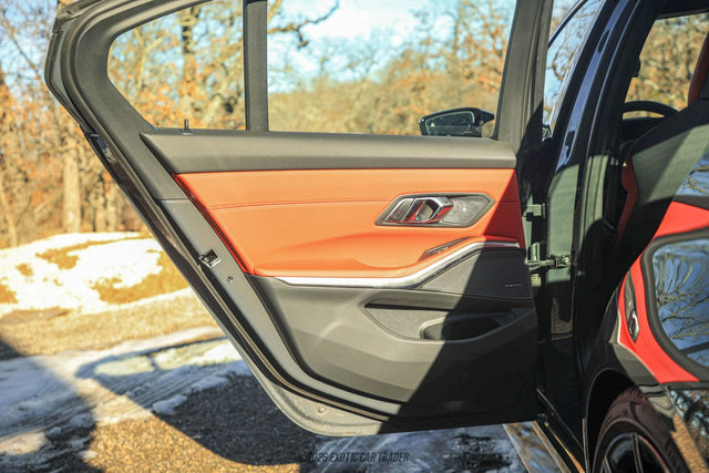 Used 2023 BMW M3 Competition w/ M Carbon Exterior Package image 32