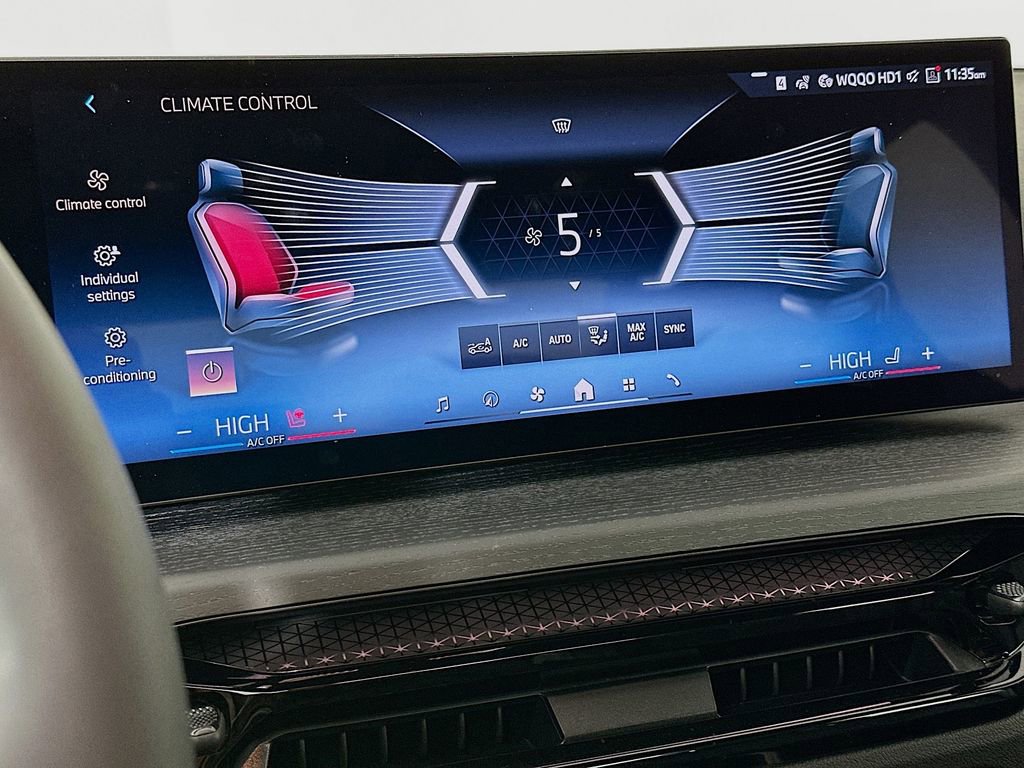 New 2026 BMW 330i xDrive Sedan w/ M Sport Package image 21