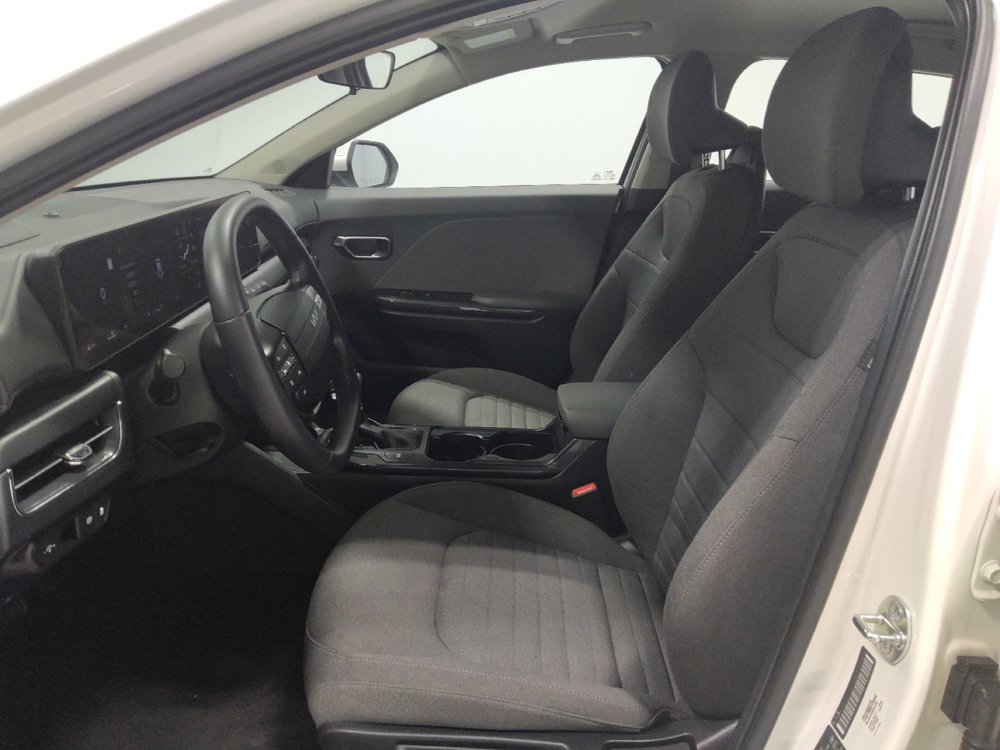 Used 2025 Kia K4 EX FWD image 17
