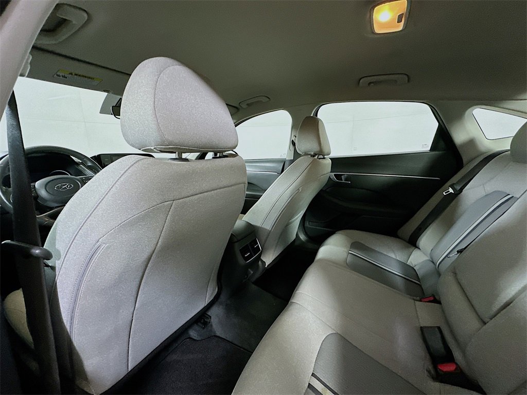 Used 2020 Hyundai Sonata SEL w/ Convenience Package image 11