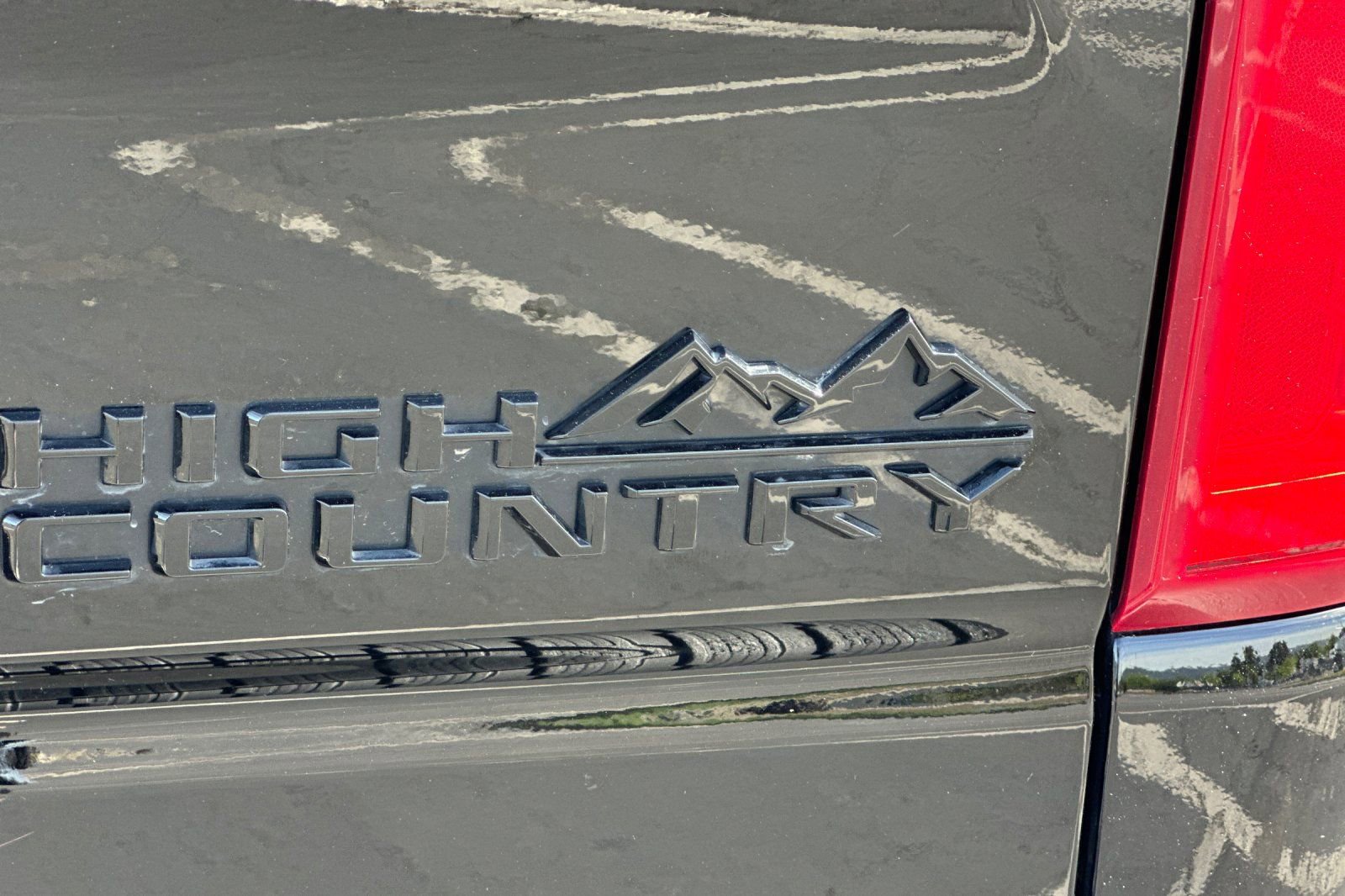 Certified 2025 Chevrolet Silverado 1500 High Country w/ Midnight Edition image 49