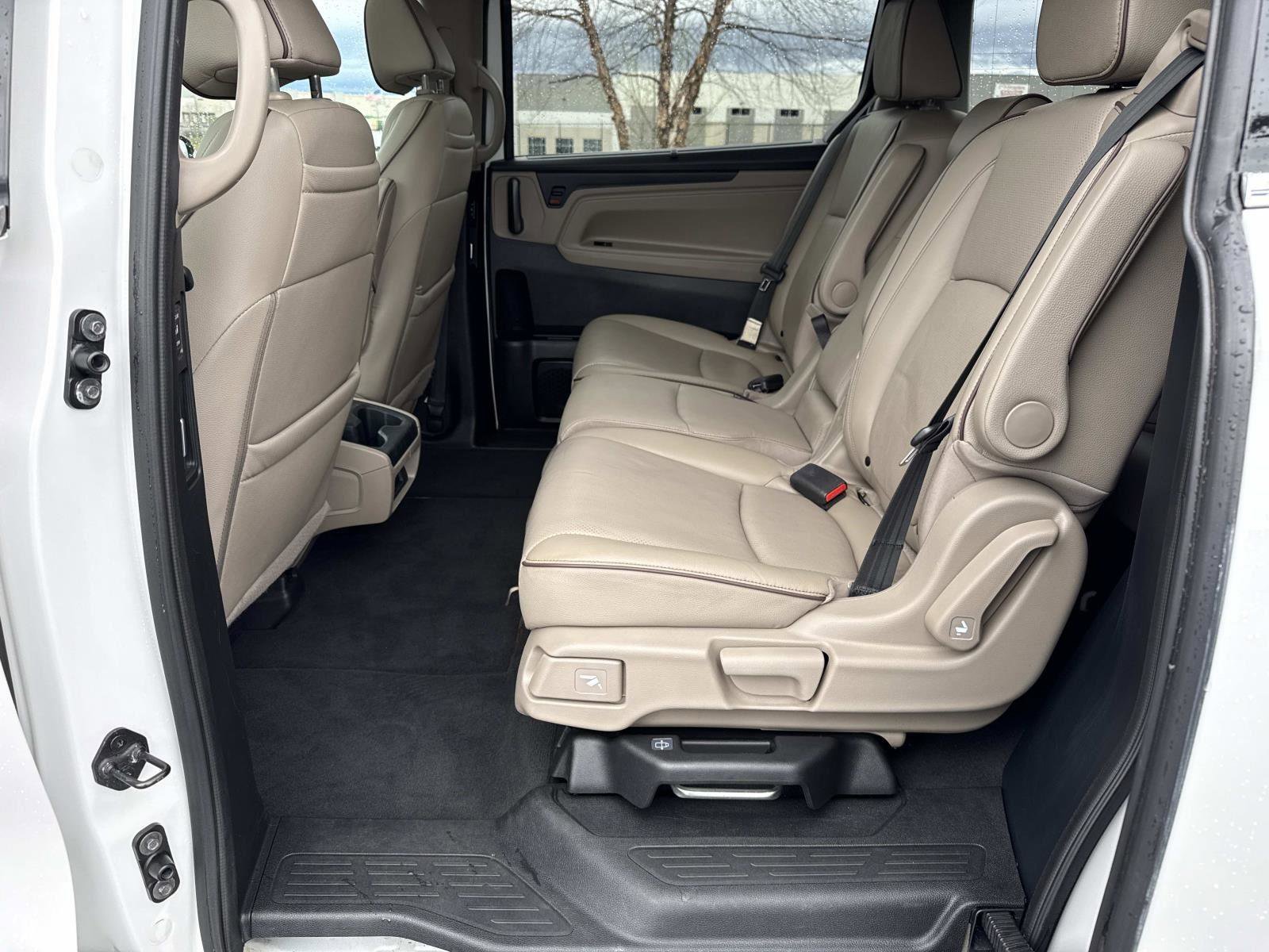 Used 2023 Honda Odyssey Elite image 22
