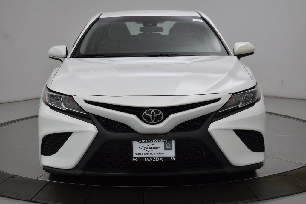 Used 2018 Toyota Camry SE FWD image 13