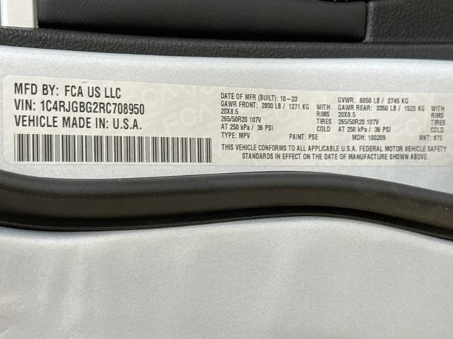 Used 2024 Jeep Grand Cherokee Limited w/ Black Appearance Package RWD image 33