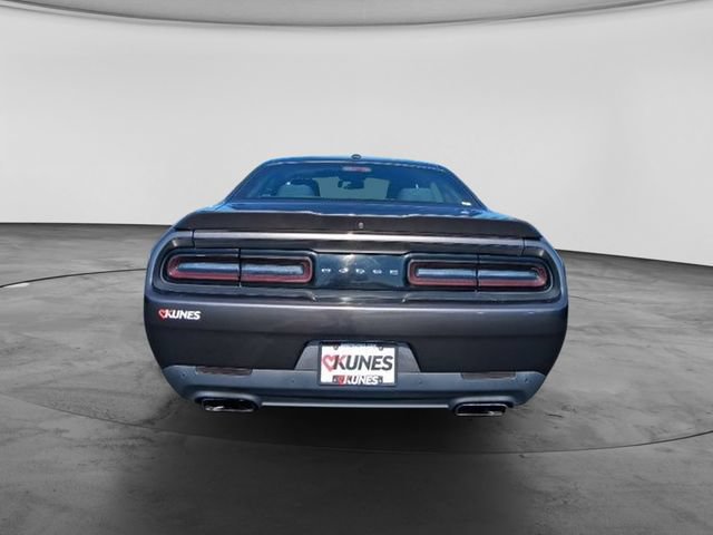 Used 2019 Dodge Challenger R/T RWD image 7