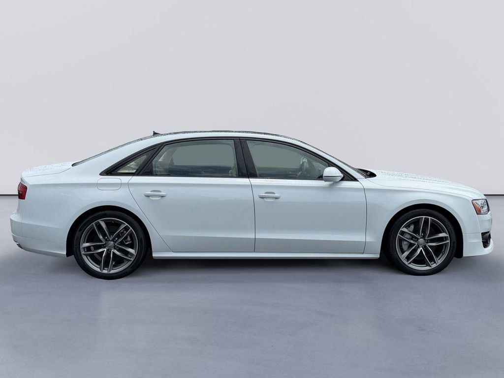 Used 2017 Audi A8 L 4.0T AWD/4WD image 2