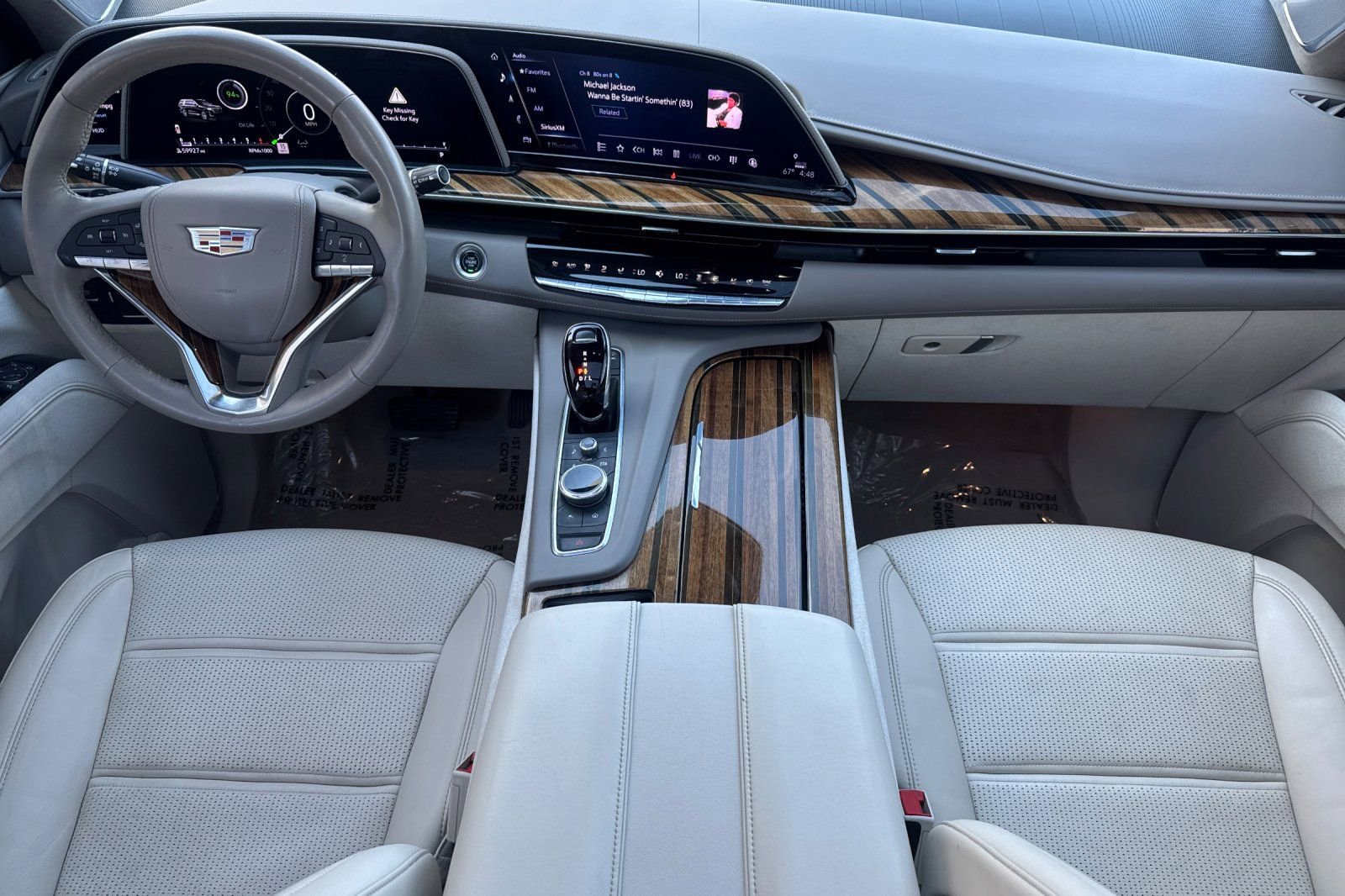 Used 2022 Cadillac Escalade ESV Sport Platinum w/ Heavy-Duty Trailer Package image 13