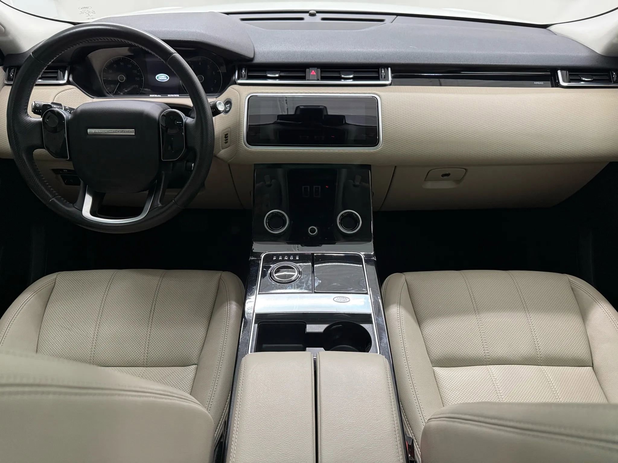 Used 2020 Land Rover Range Rover Velar S image 2