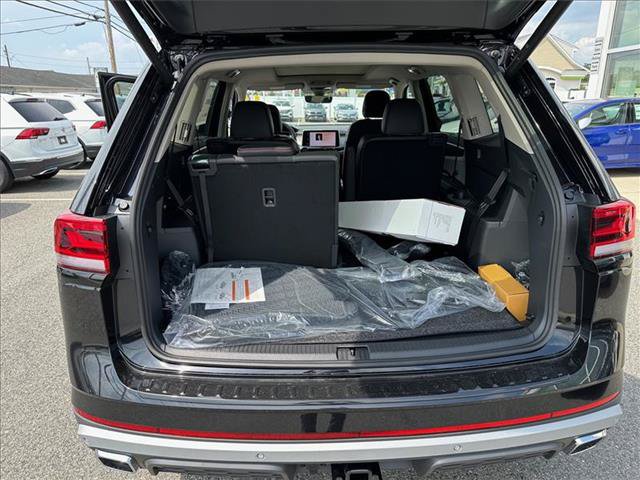 New 2024 Volkswagen Atlas Peak Edition SEL AWD/4WD image 4