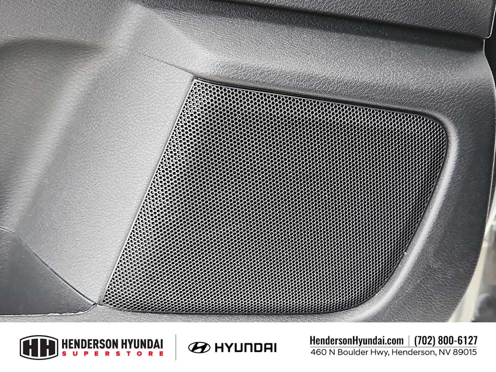 Used 2024 Nissan Sentra SV FWD image 29