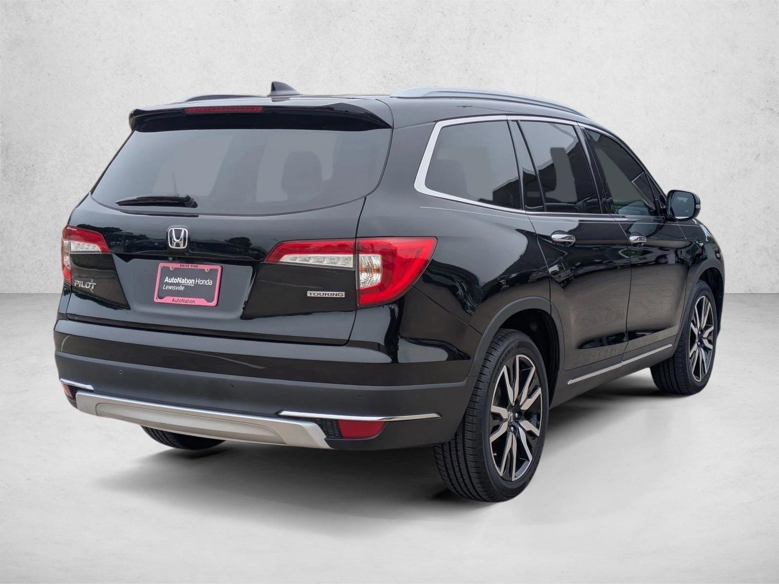 Used 2021 Honda Pilot Touring image 5