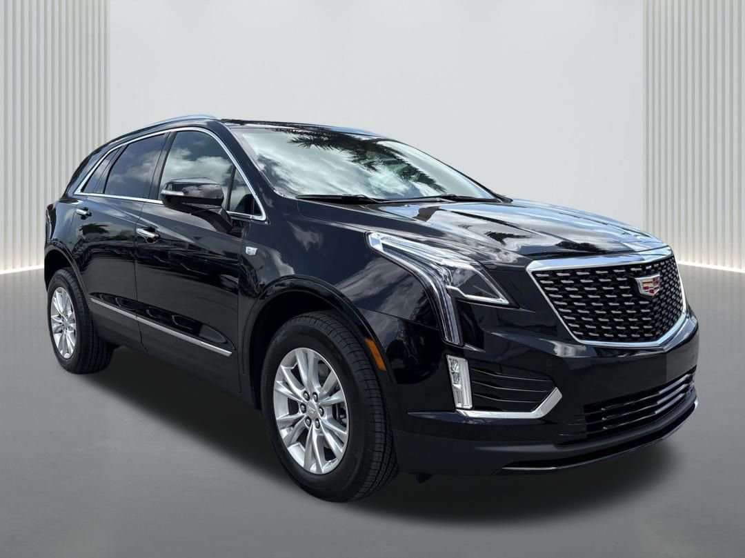 New 2025 Cadillac XT5 Luxury video 3