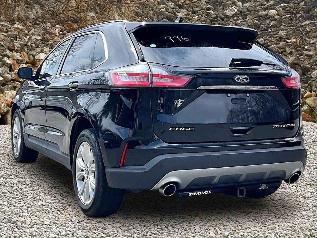 Used 2020 Ford Edge Titanium w/ Cargo Accessory Package FWD image 11