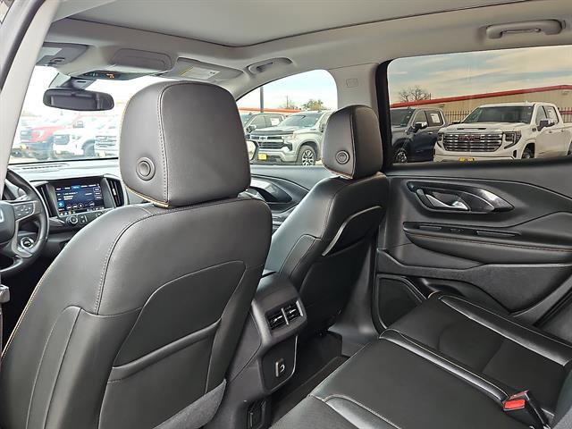 Used 2022 GMC Terrain AT4 w/ Infotainment Package II image 9