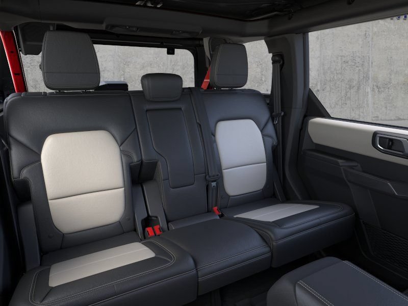 New 2026 Ford Bronco Outer Banks AWD/4WD image 11