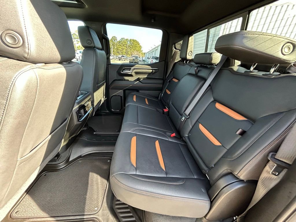 Used 2025 GMC Sierra 1500 AT4 w/ AT4 Premium Package image 25