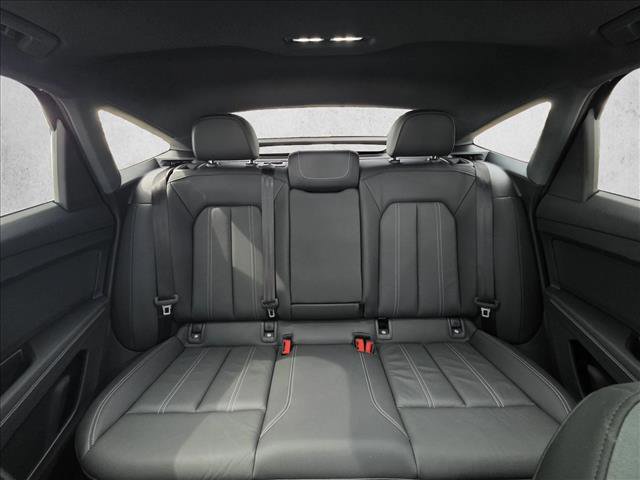 Used 2023 Audi Q4 e-tron Premium Plus w/ Premium Plus image 15