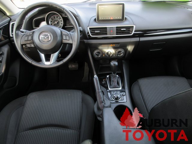 Used 2015 MAZDA MAZDA3 i Touring image 10