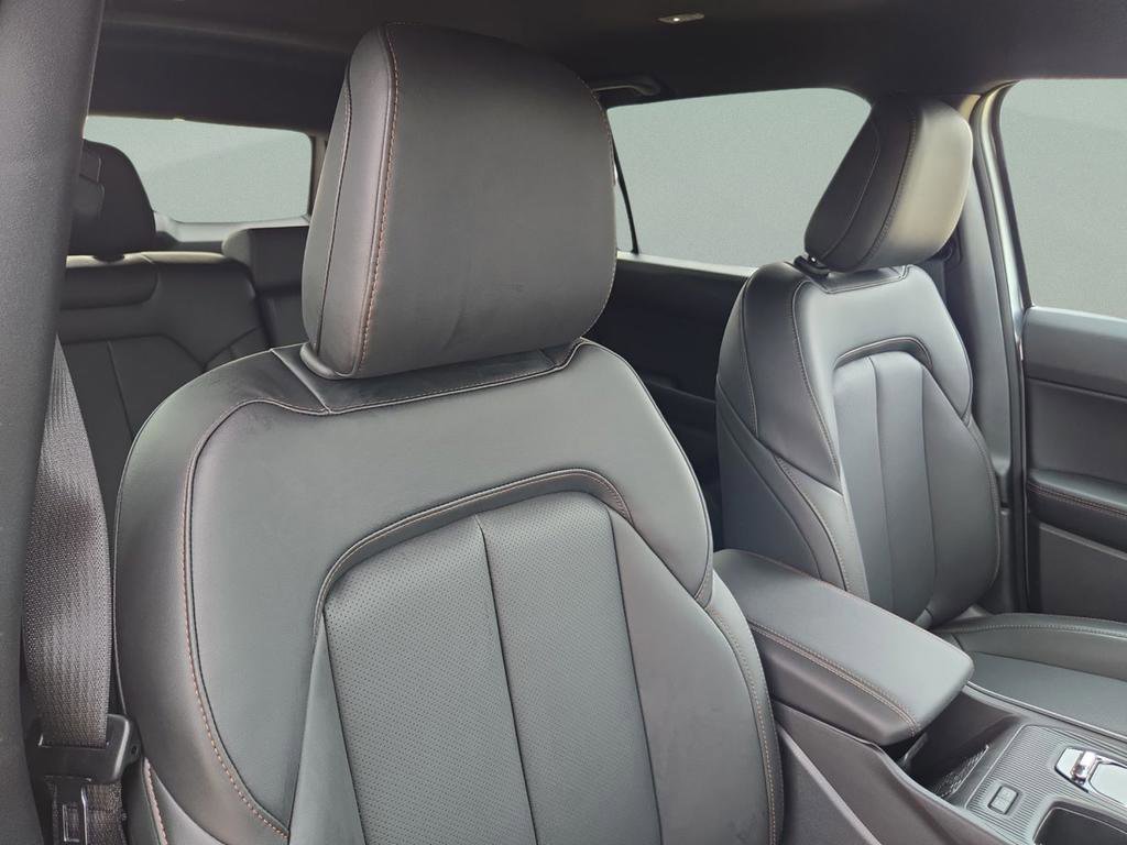 New 2026 Jeep Cherokee Limited AWD/4WD image 32