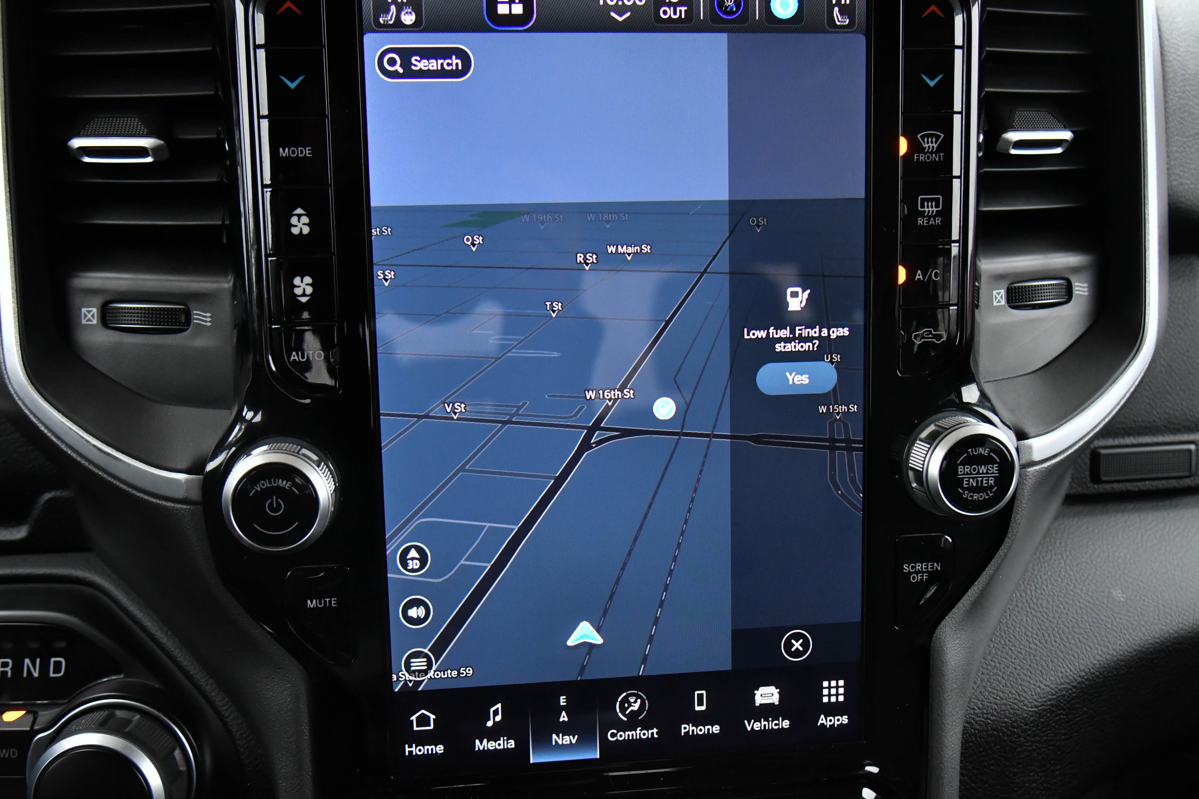 Used 2024 RAM 2500 Big Horn w/ Night Edition image 24