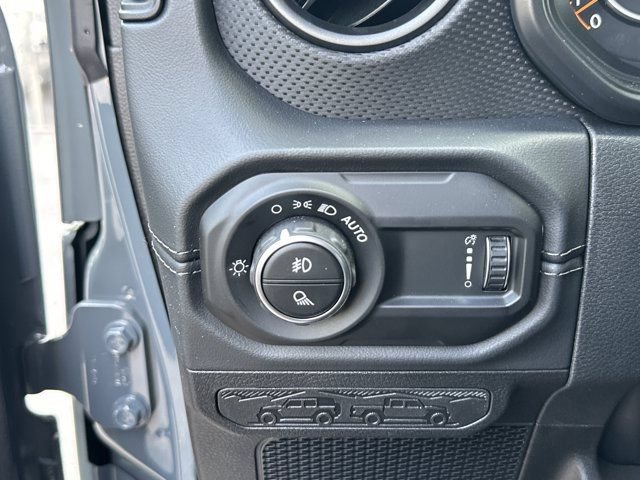 New 2026 Jeep Gladiator Mojave AWD/4WD image 20