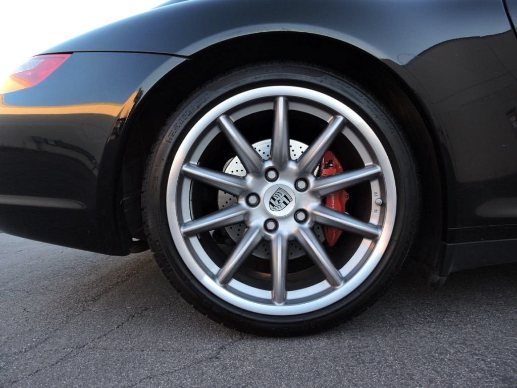 Used 2006 Porsche 911 Carrera 4S AWD/4WD image 81