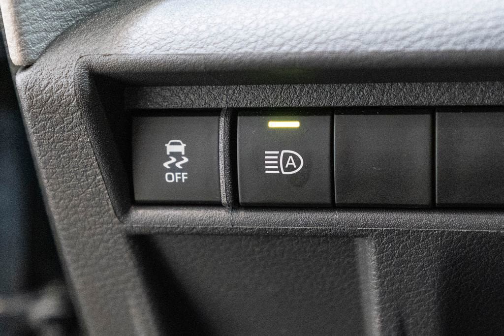 Certified 2024 Toyota Sienna LE image 22
