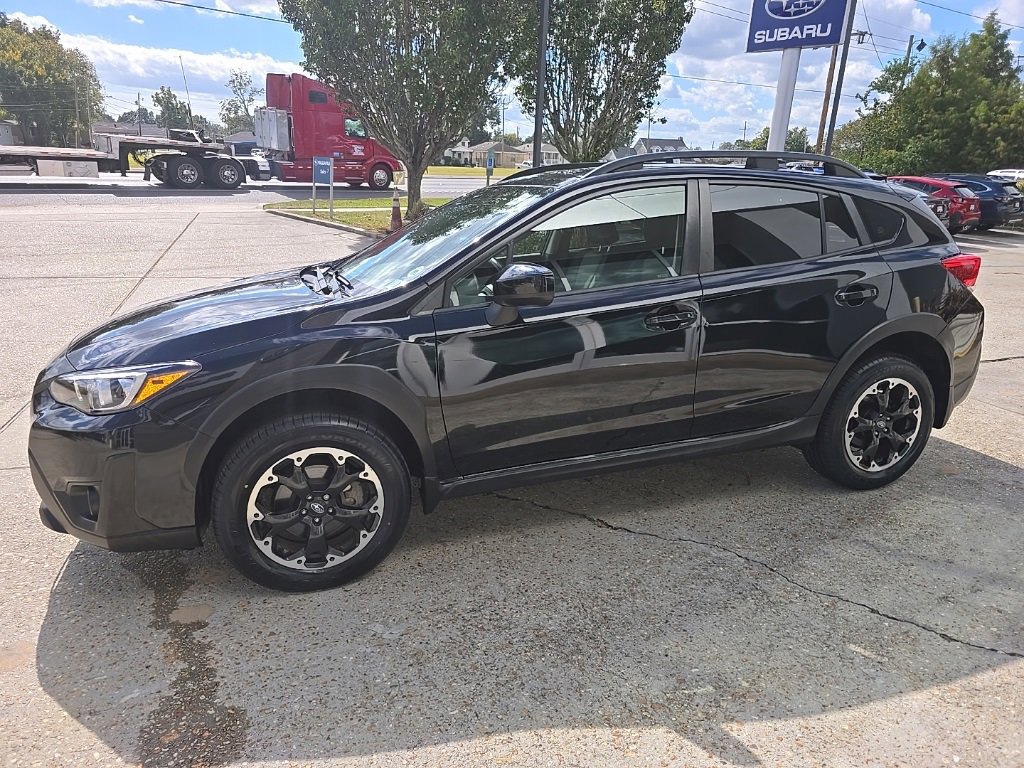 Used 2021 Subaru Crosstrek 2.0i Premium w/ Moonroof Package image 15