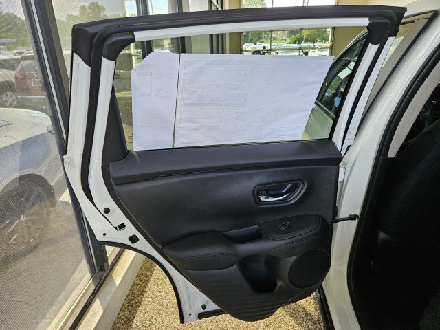 New 2027 Honda HR-V LX image 16