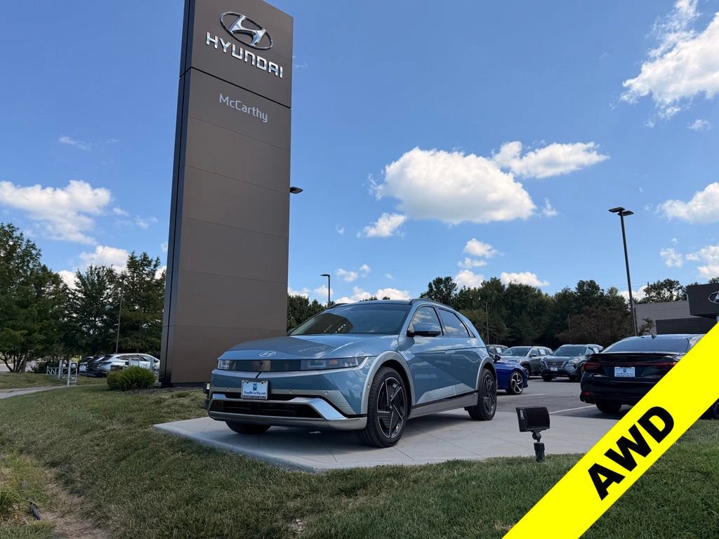 Used 2026 Hyundai Ioniq 5 Limited AWD/4WD image 1