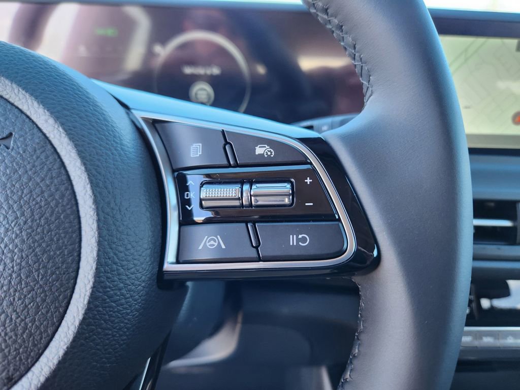 New 2026 Kia Seltos EX image 16