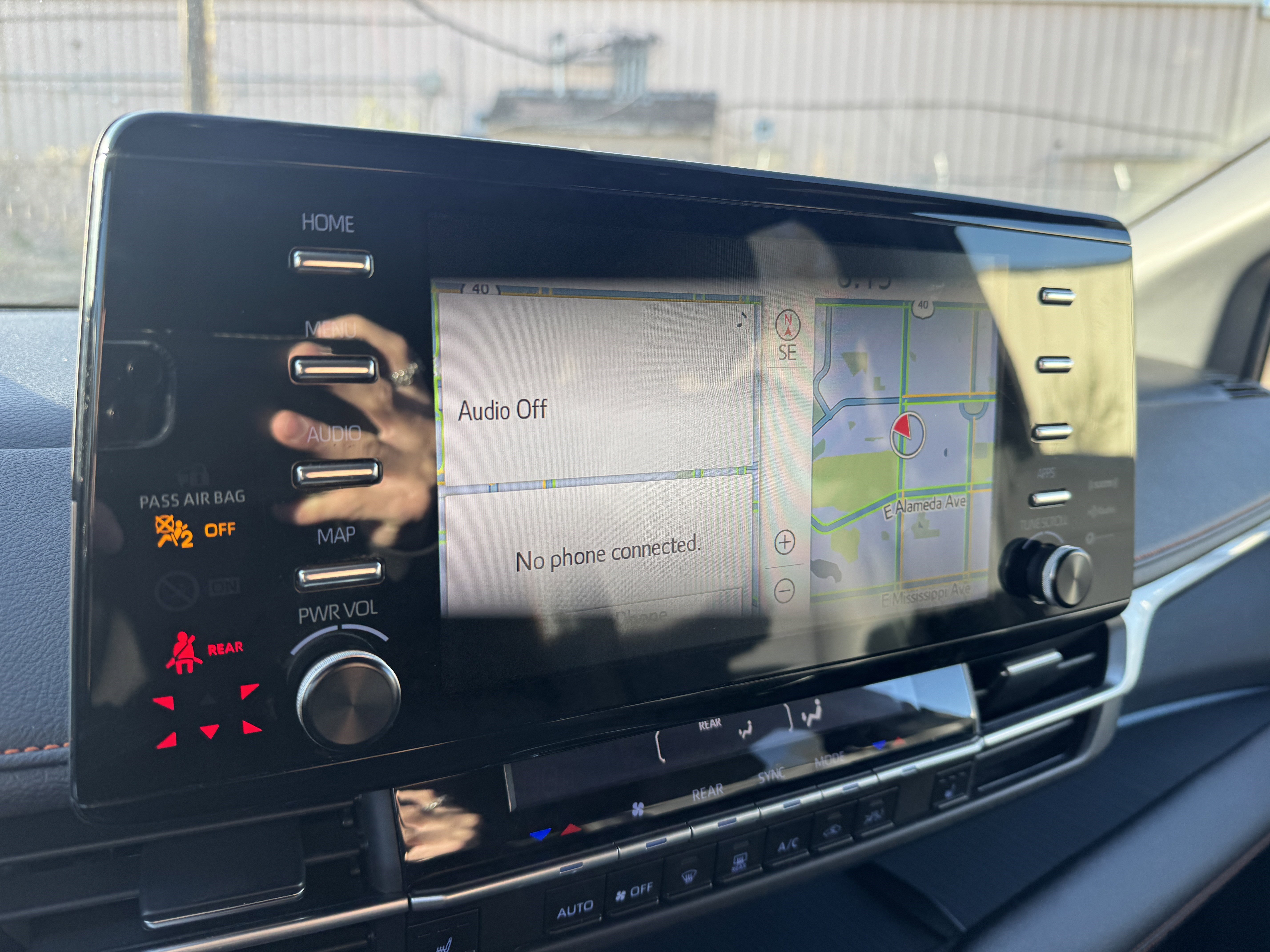 Used 2021 Toyota Sienna XSE image 24