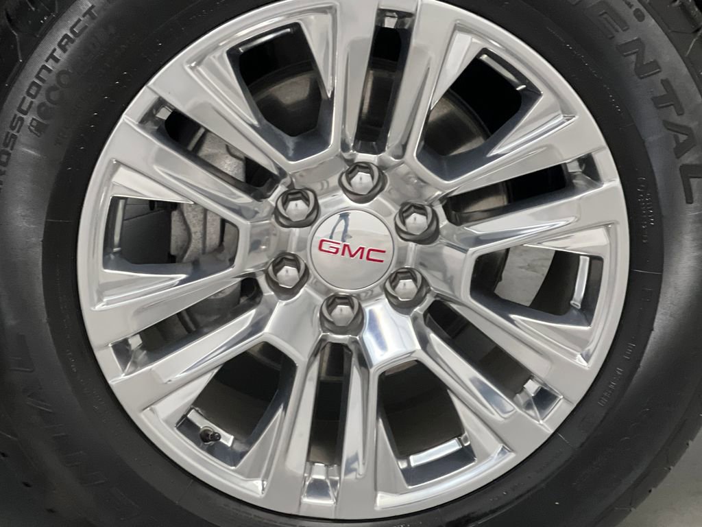 Used 2025 GMC Yukon Denali AWD/4WD image 70