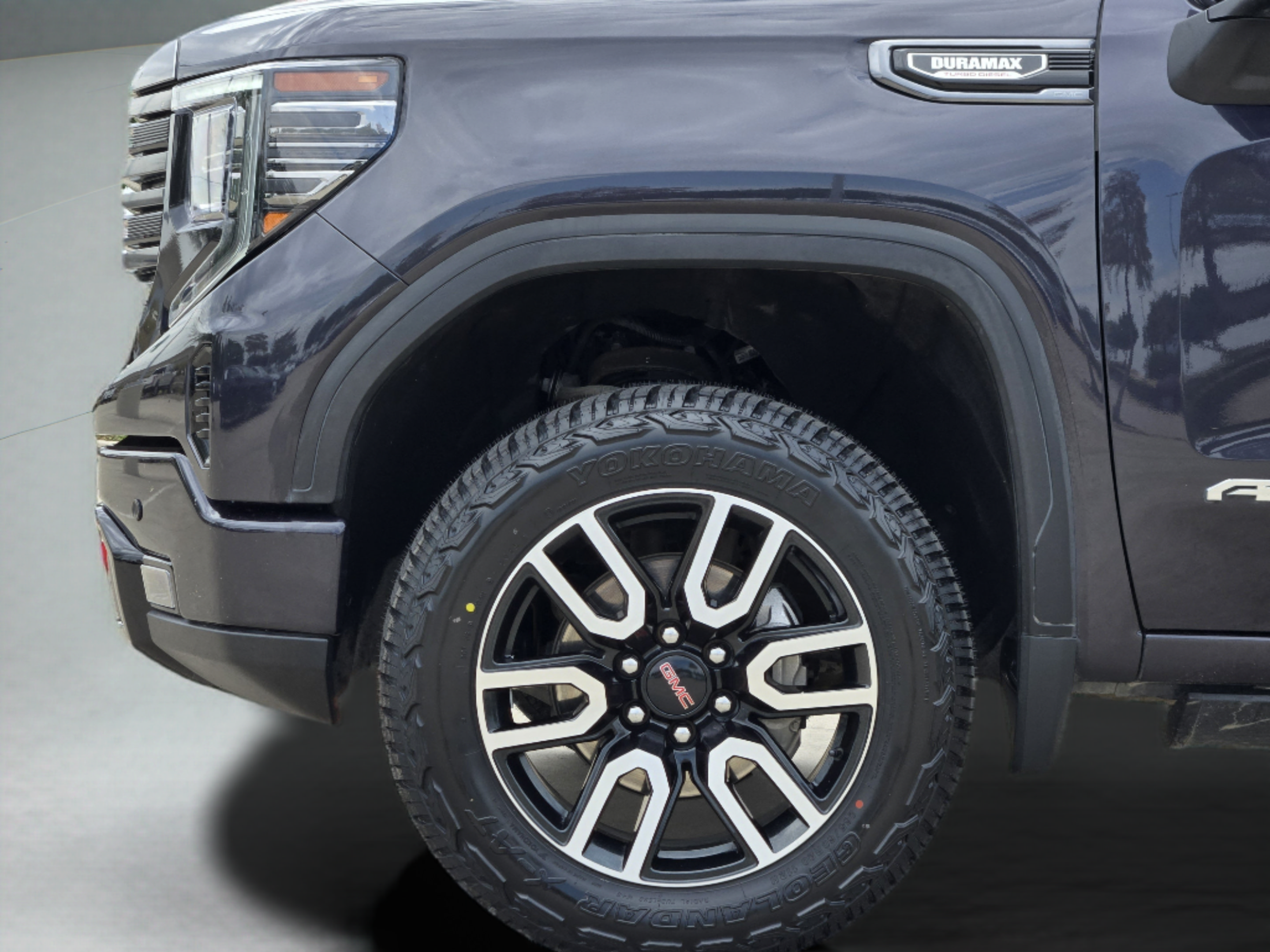 Used 2023 GMC Sierra 1500 AT4 w/ AT4 Premium Package AWD/4WD image 37