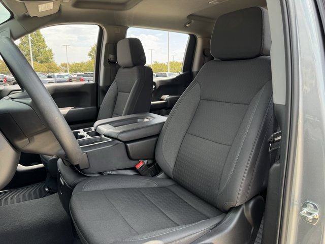 Used 2025 Chevrolet Silverado 1500 Custom Trail Boss w/ Turbomax Blackout Package AWD/4WD image 23