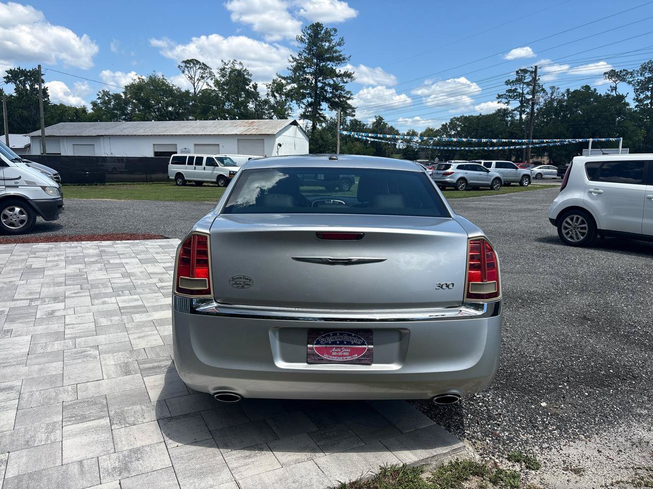 Used 2011 Chrysler 300 Limited w/ Sound Group RWD image 6