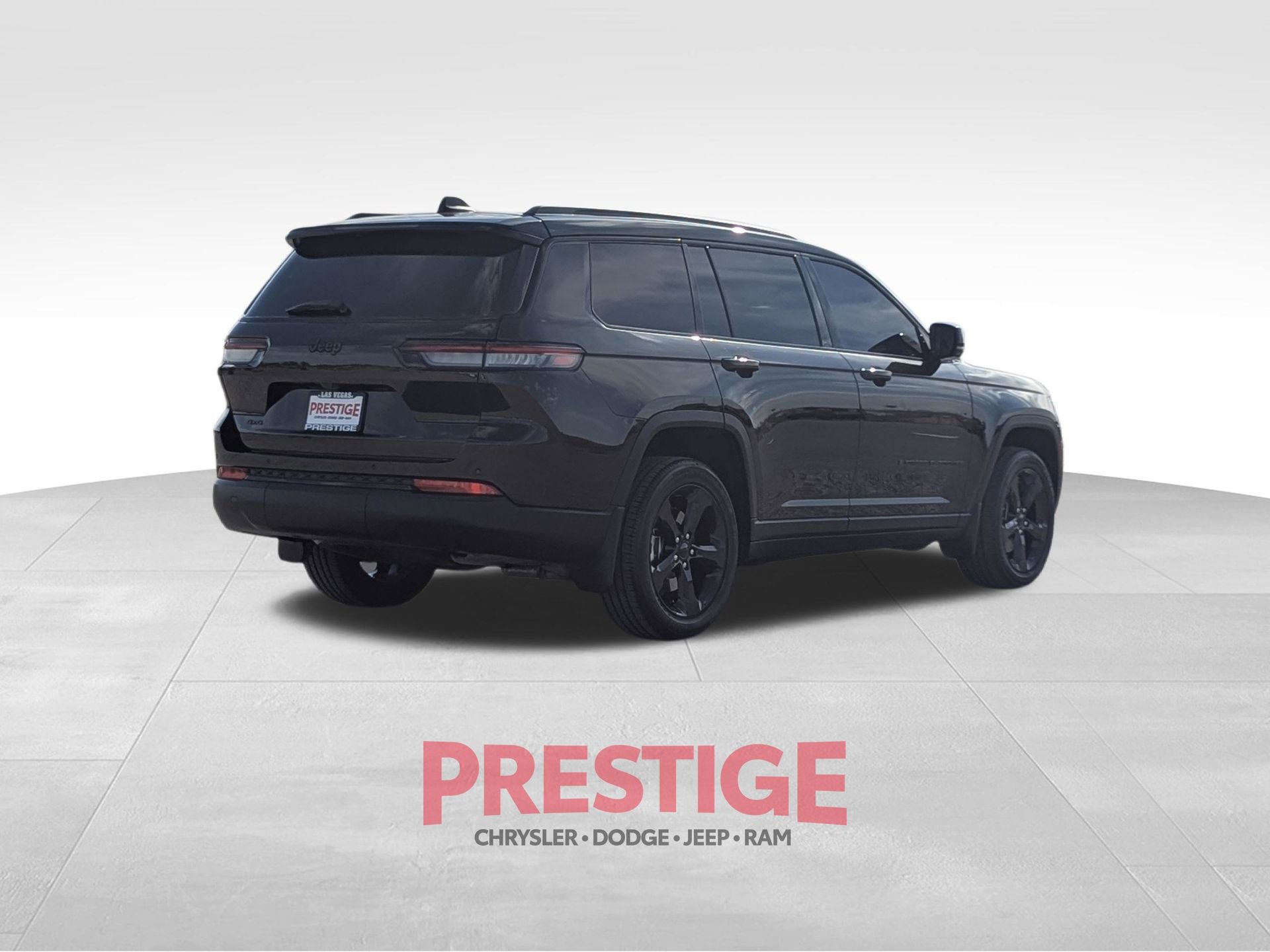 Used 2023 Jeep Grand Cherokee L Laredo AWD/4WD image 9