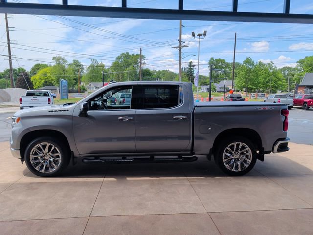 Used 2023 Chevrolet Silverado 1500 LTZ w/ LTZ Convenience Package II AWD/4WD image 6