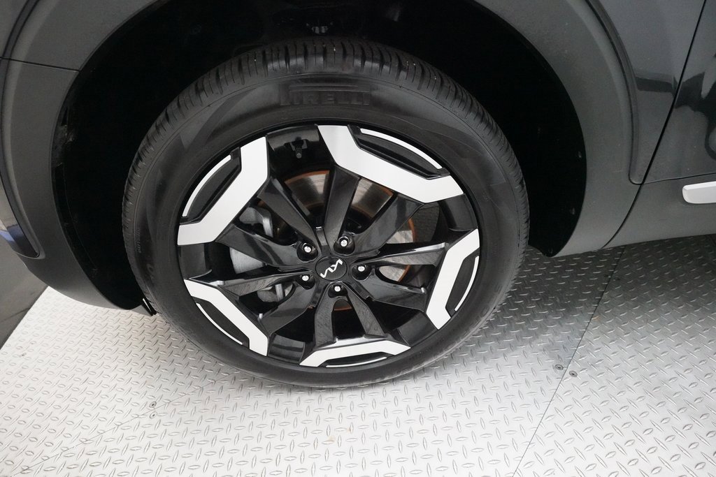 Used 2025 Kia Telluride S image 28