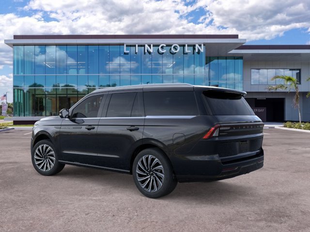 New 2026 Lincoln Navigator Black Label AWD/4WD image 4