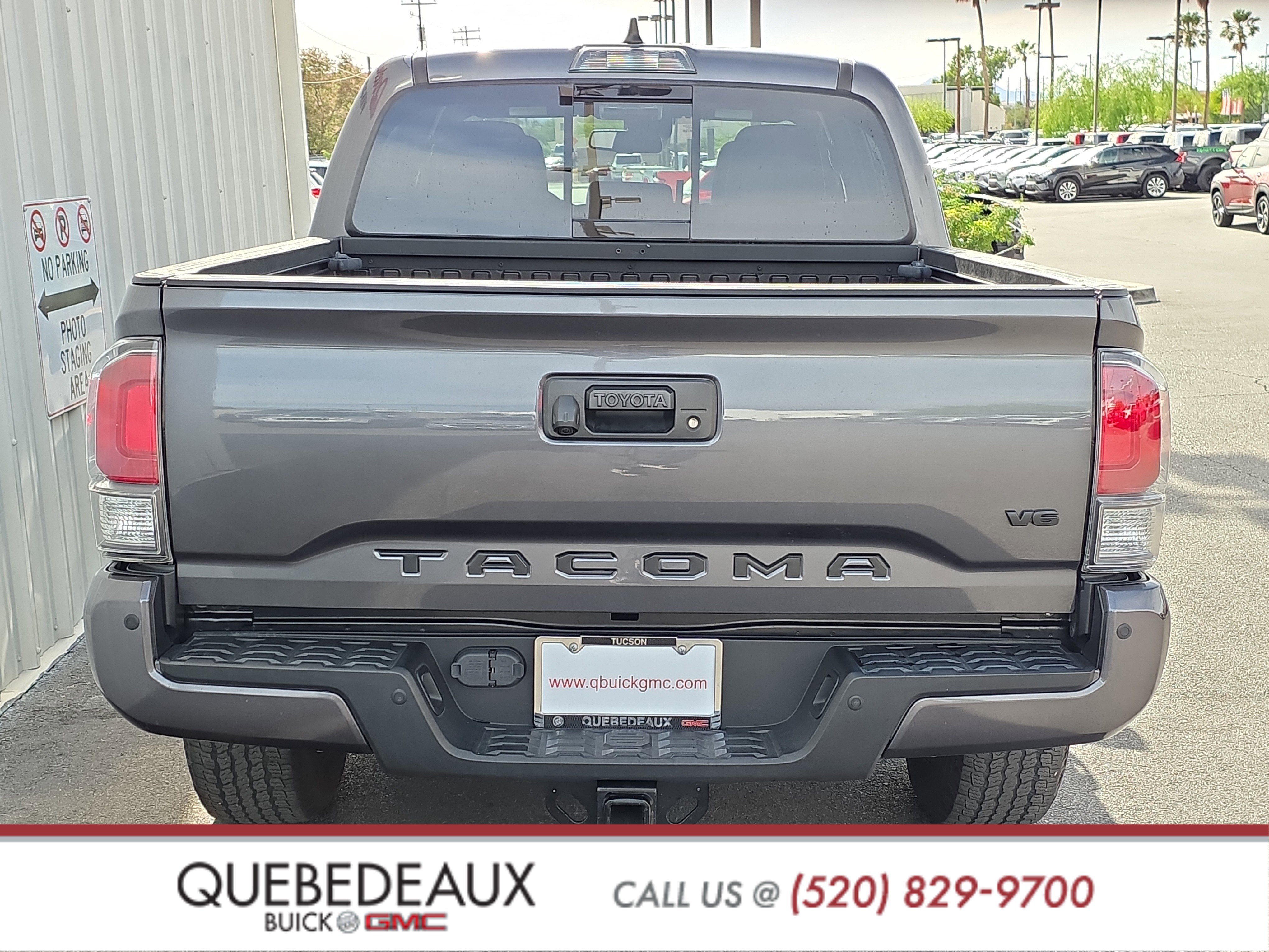Used 2021 Toyota Tacoma TRD Off-Road w/ Technology Package AWD/4WD image 7