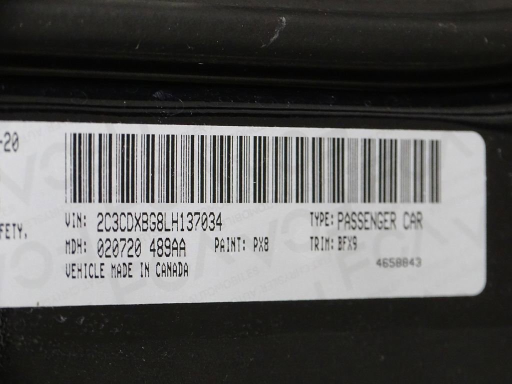 Used 2020 Dodge Charger SXT w/ Blacktop Package image 19