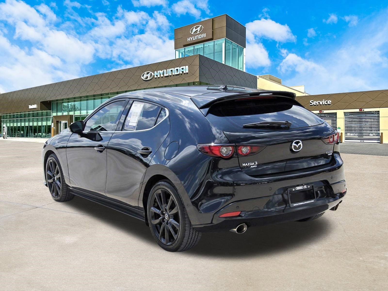 Used 2021 MAZDA MAZDA3 Hatchback w/Premium Plus Pkg AWD/4WD image 8