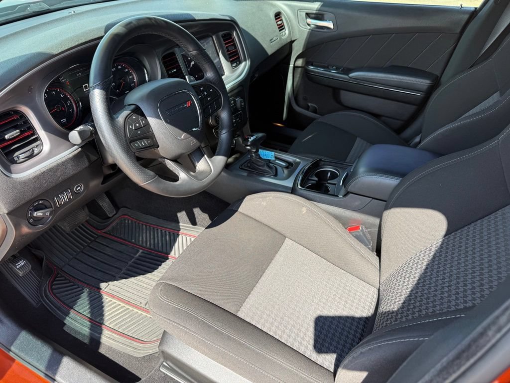 Used 2022 Dodge Charger GT w/ Blacktop Package RWD image 9