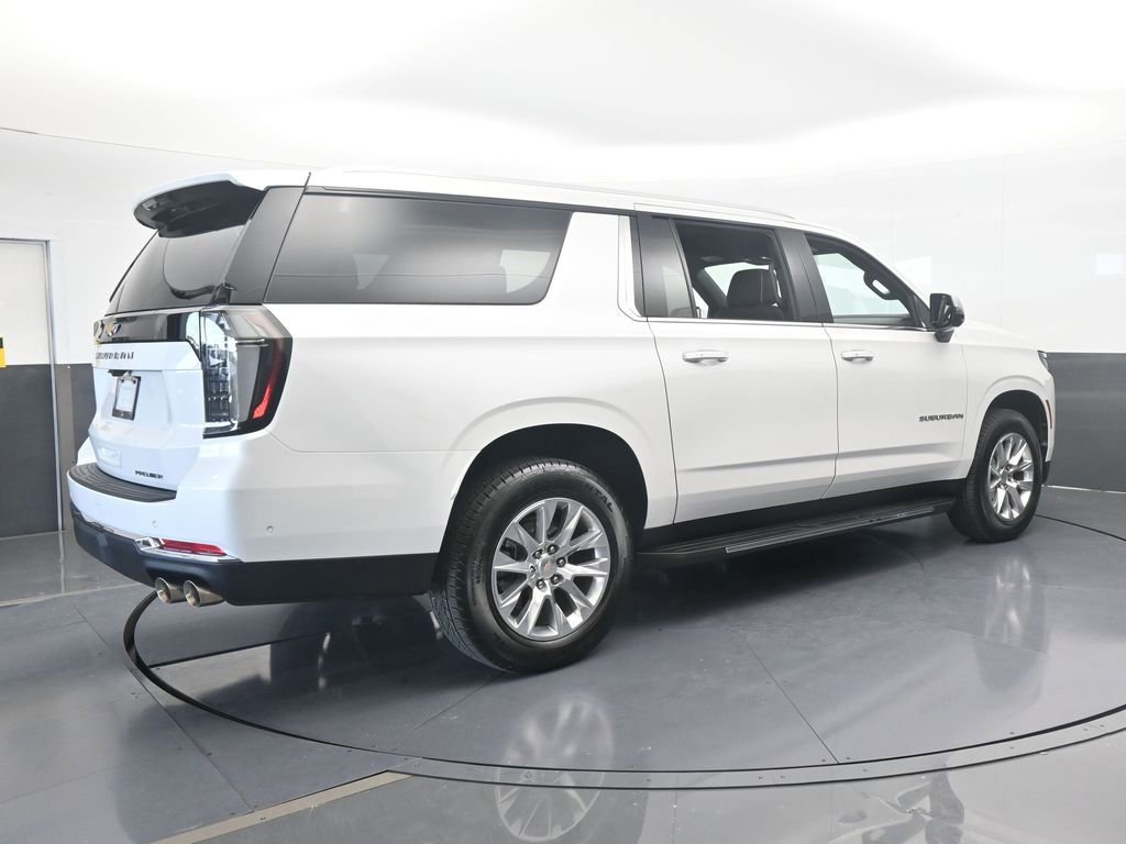 New 2025 Chevrolet Suburban Premier image 6