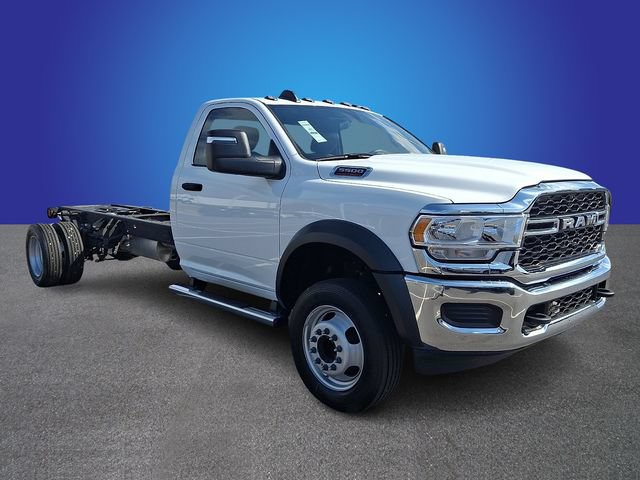 Used 2024 RAM 5500 Tradesman RWD image 3
