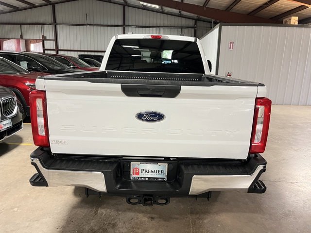 Used 2024 Ford F250 XLT image 4
